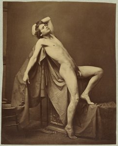 Mannelijke figuur in rust
